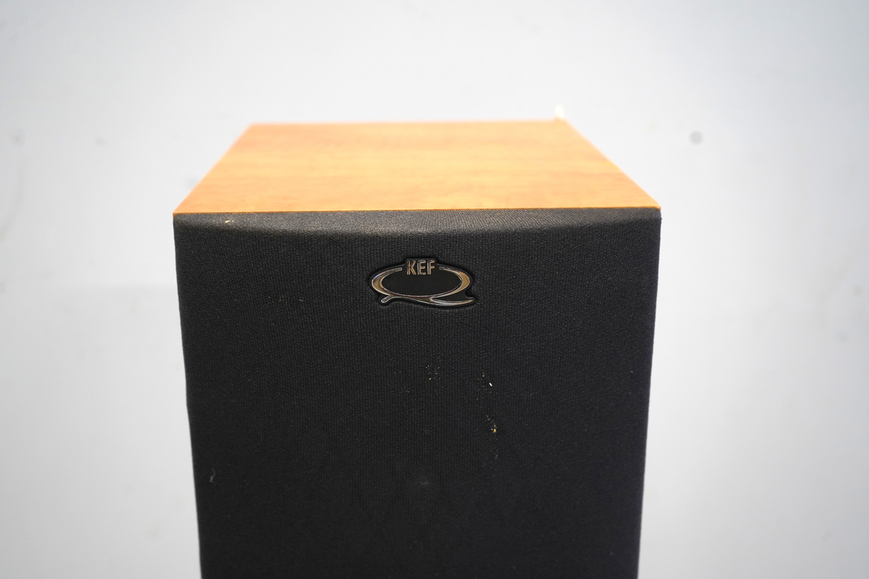 Two pairs of KEF stereo speakers; a pair of floor standing Q35.2 speakers and a pair of Q15.2 shelf speakers, together with a Pro-Ject Debut II turntable record player, serial number 008033, and a Yamaha Stereo Cassette